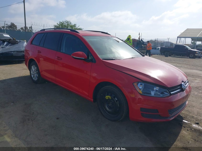 2016 VOLKSWAGEN GOLF SPORTWAGEN TSI S 4-DOOR - 3VWC17AU9GM500778