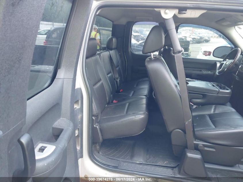 2008 Chevrolet Silverado 1500 Lt1 VIN: 1GCEC19058Z220845 Lot: 39674275