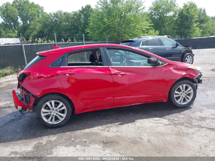 2013 Hyundai Elantra Gt VIN: KMHD35LE8DU086343 Lot: 39674302