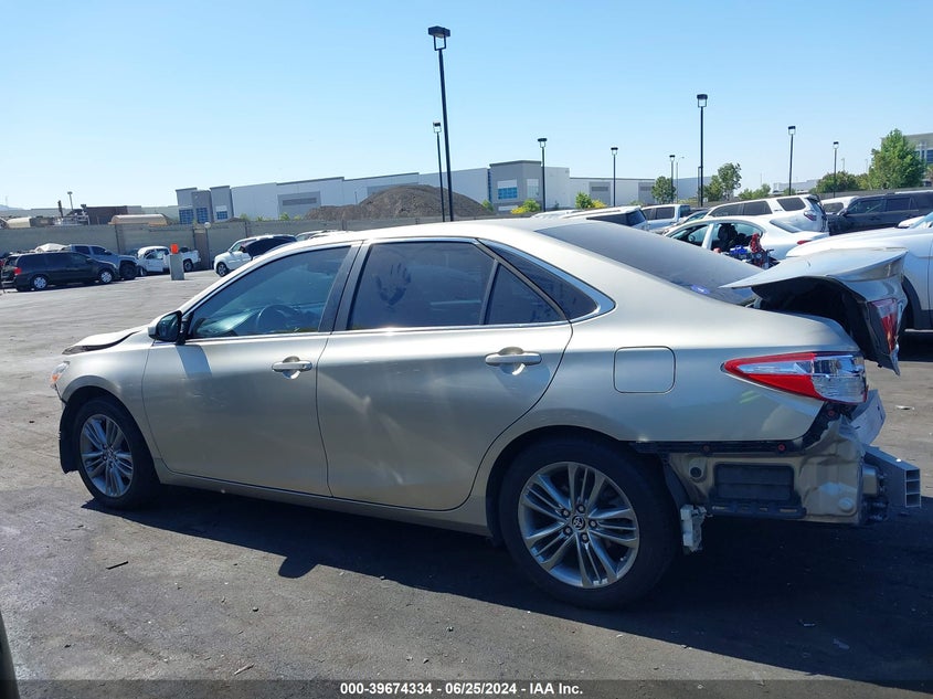 2015 Toyota Camry Se VIN: 4T1BF1FK8FU018216 Lot: 39674334
