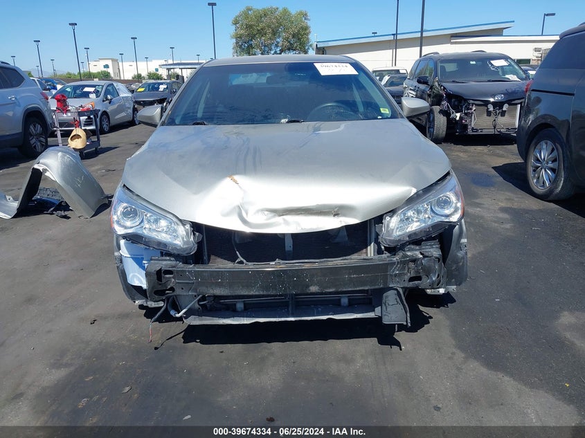 2015 Toyota Camry Se VIN: 4T1BF1FK8FU018216 Lot: 39674334