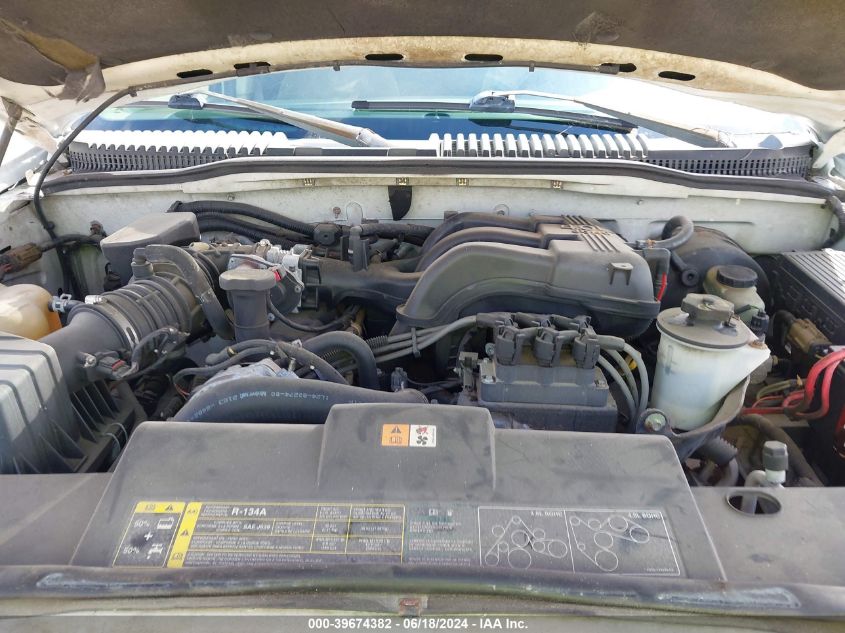 2004 Ford Explorer Nbx/Xlt VIN: 1FMZU73K44UA10476 Lot: 39674382