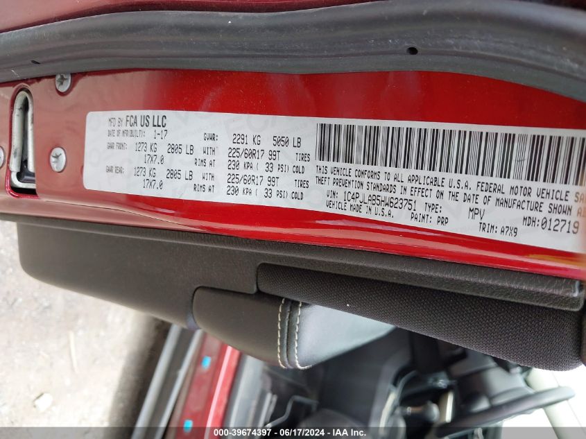 2017 Jeep Cherokee Sport Fwd VIN: 1C4PJLAB5HW623751 Lot: 39674397