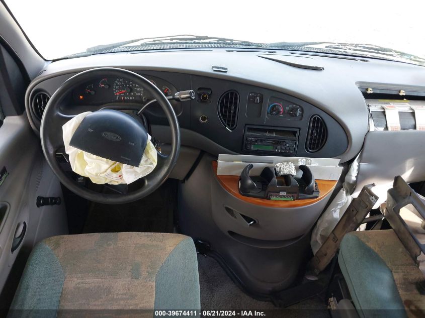 1998 Ford Econoline E350 Cutaway Van VIN: 1FDWE30S8WHB23341 Lot: 39674411