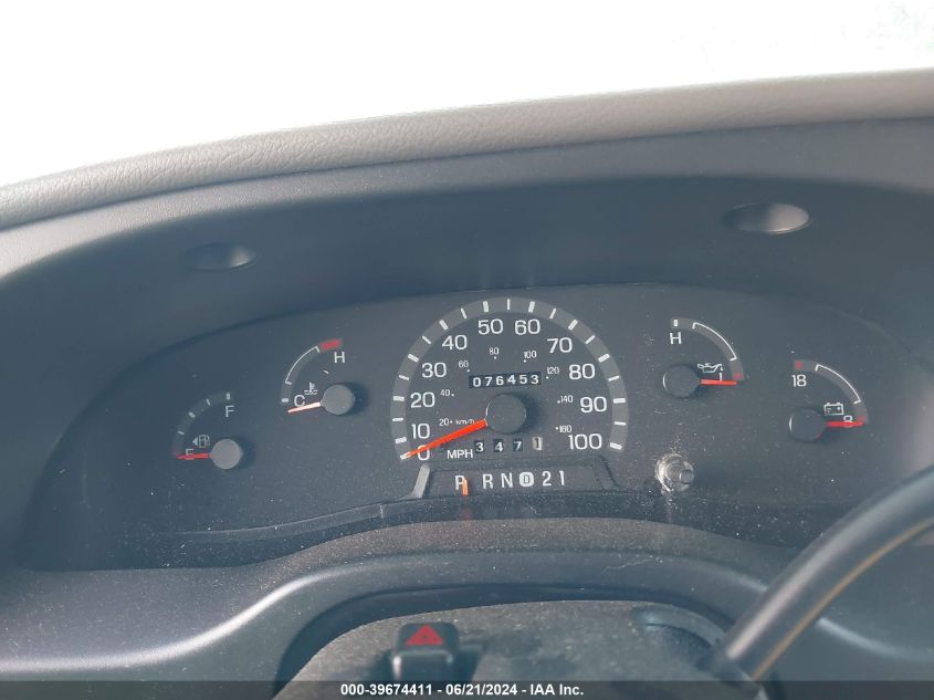 1998 Ford Econoline E350 Cutaway Van VIN: 1FDWE30S8WHB23341 Lot: 39674411