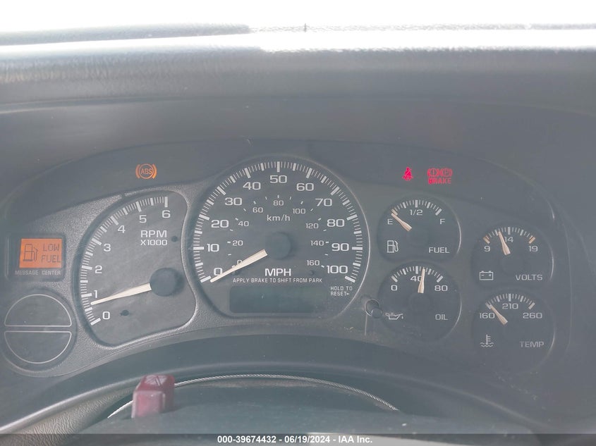 2002 Chevrolet Silverado 1500 Ls VIN: 2GCEC19T121165563 Lot: 39674432