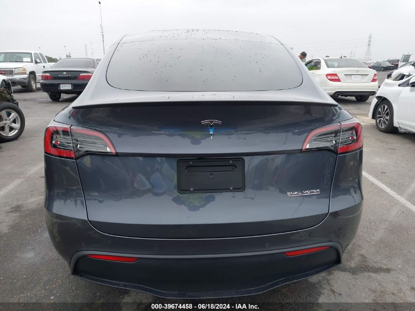 2022 Tesla Model Y Performance Dual Motor All-Wheel Drive VIN: 7SAYGDEF0NF521783 Lot: 39674458