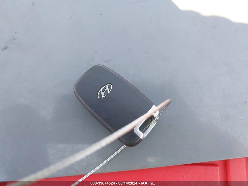 2013 Hyundai Elantra Limited VIN: 5NPDH4AE2DH413266 Lot: 39674524