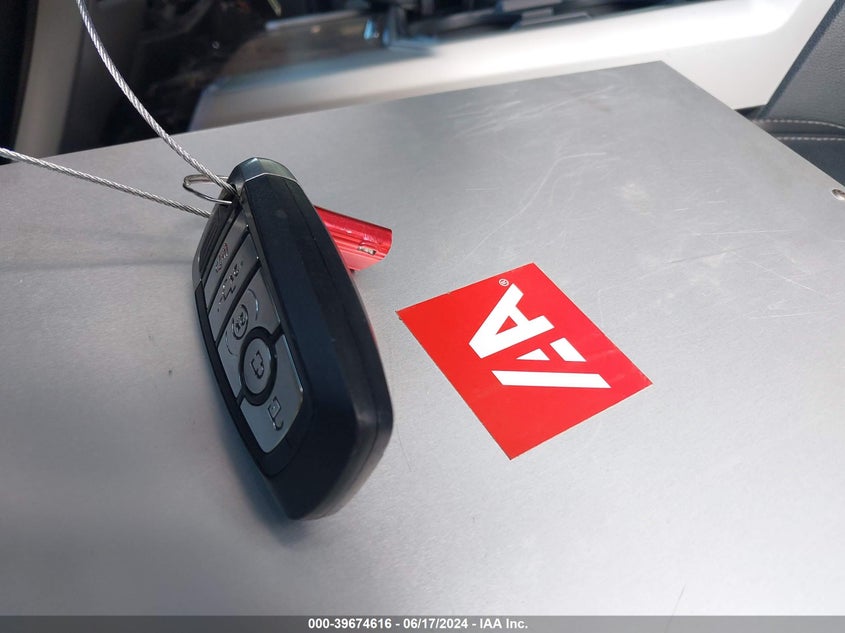 2019 Ford F-250 Lariat VIN: 1FT7W2BT2KEG19298 Lot: 39674616