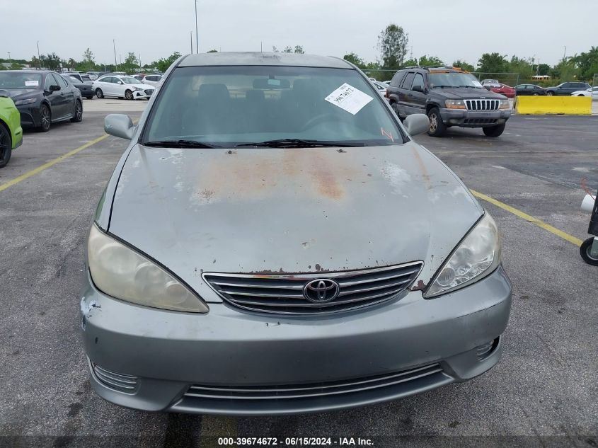 2005 Toyota Camry Std VIN: 4T1BE32K65U385845 Lot: 39674672