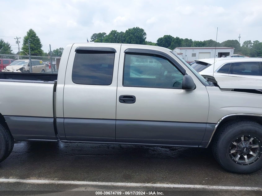 2004 Chevrolet Silverado 1500 Ls VIN: 2GCEC19V541236087 Lot: 39674709