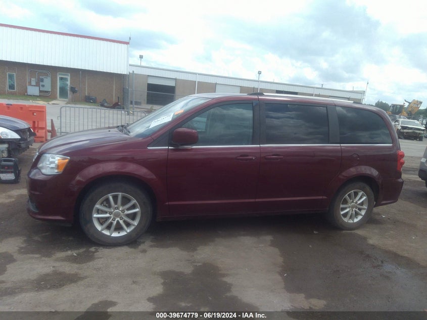 2018 DODGE GRAND CARAVAN SXT - 2C4RDGCG0JR135046