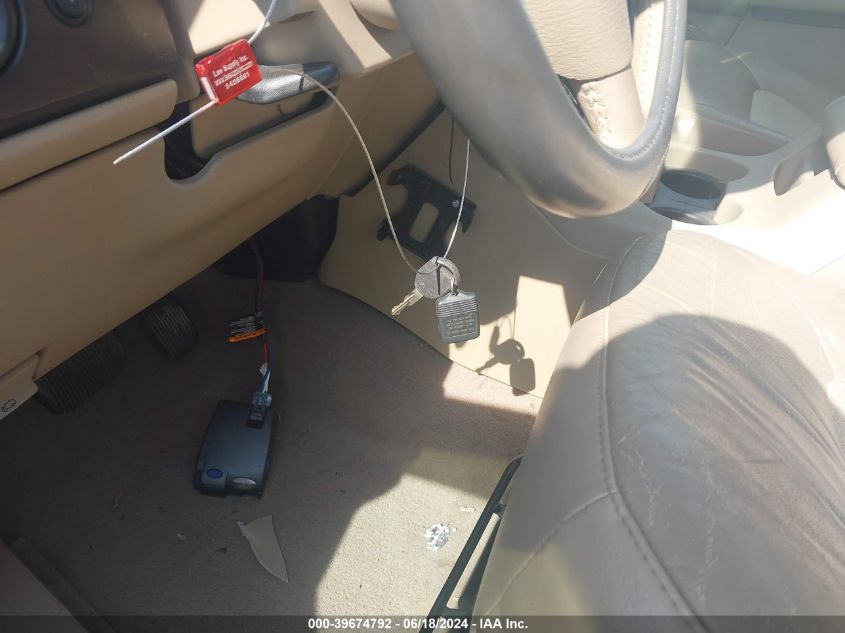 2005 Ford Expedition Eddie Bauer/King Ranch VIN: 1FMFU17535LA68848 Lot: 39674792