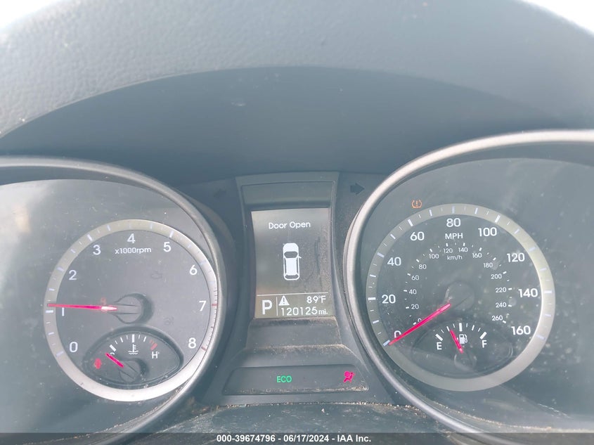 2016 Hyundai Santa Fe Sport 2.4L VIN: 5XYZU3LB3GG333419 Lot: 39674796