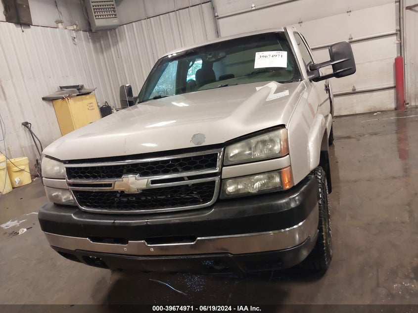 2006 Chevrolet Silverado 2500Hd Lt1 VIN: 1GCHK23U06F159856 Lot: 39674971