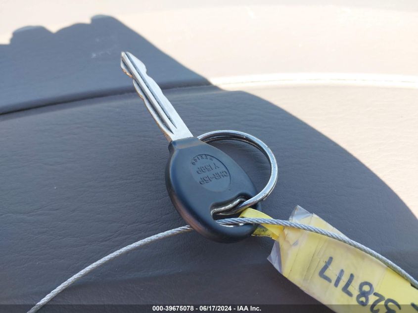 2002 Dodge Caravan Se VIN: 1B8GP25372B655736 Lot: 39675078