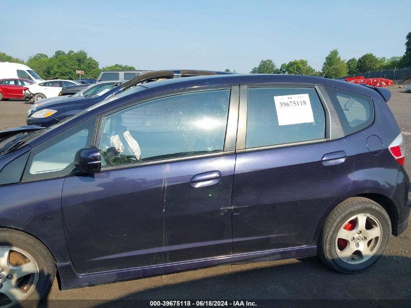 2010 Honda Fit Sport VIN: JHMGE8H42AC008735 Lot: 39675118