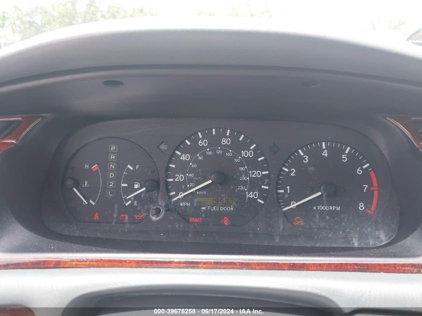 2000 Toyota Camry Le VIN: 4T1BG22K5YU688396 Lot: 39675258