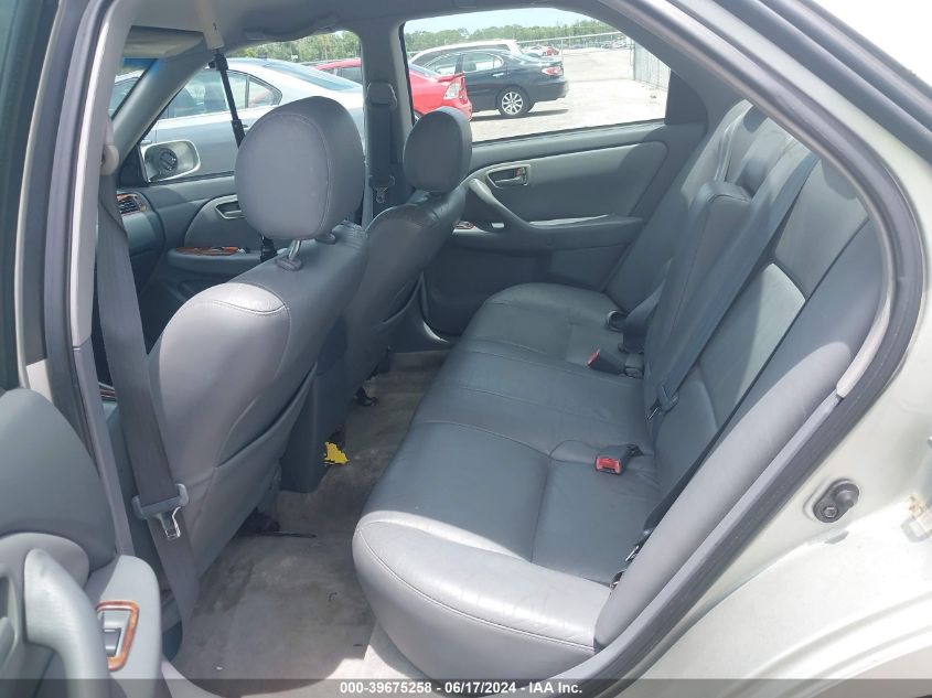 2000 Toyota Camry Le VIN: 4T1BG22K5YU688396 Lot: 39675258