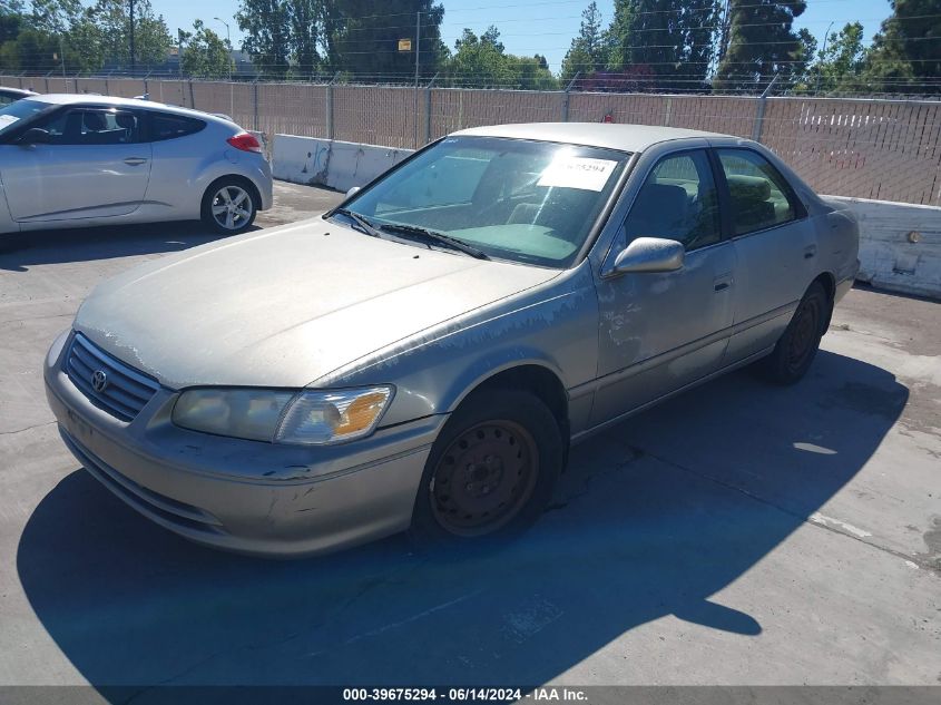 2000 Toyota Camry Le V6 VIN: JT2BF22K7Y0240944 Lot: 39675294