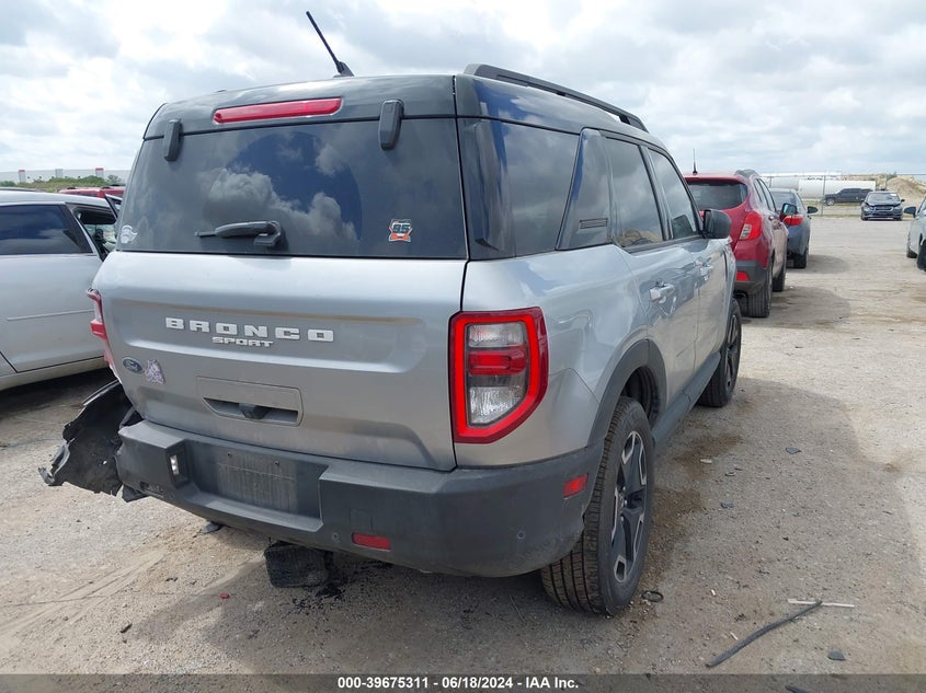 2021 Ford Bronco Sport Outer Banks VIN: 3FMCR9C6XMRB04536 Lot: 39675311