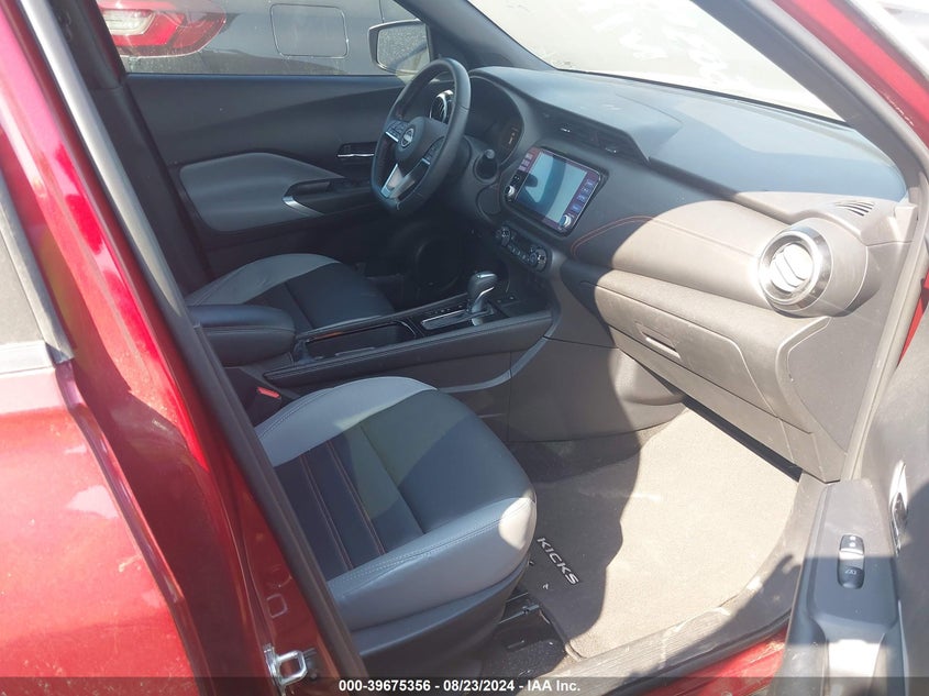 2022 Nissan Kicks Sr Xtronic Cvt VIN: 3N1CP5DV6NL503718 Lot: 39675356