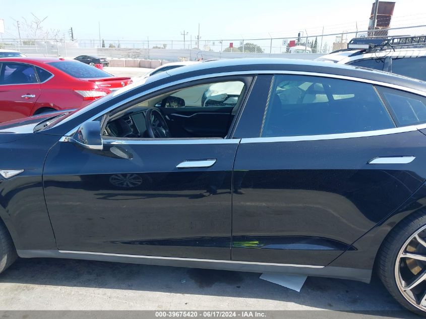 2014 Tesla Model S P85 VIN: 5YJSA1H11EFP45843 Lot: 39675420