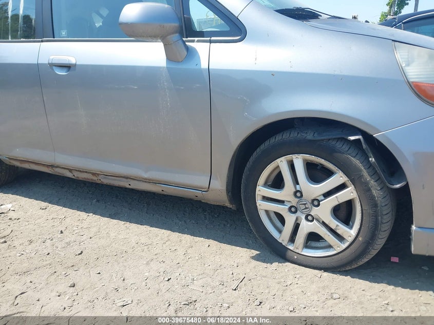 2007 Honda Fit Sport VIN: JHMGD38687S047397 Lot: 39675480