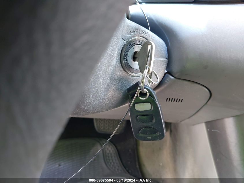 2005 Toyota Camry Le VIN: 4T1BE32K15U523856 Lot: 39675504