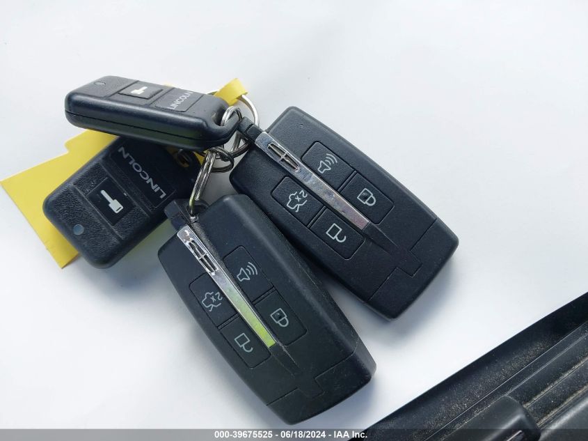 2011 Lincoln Mks VIN: 1LNHL9ERXBG606630 Lot: 39675525