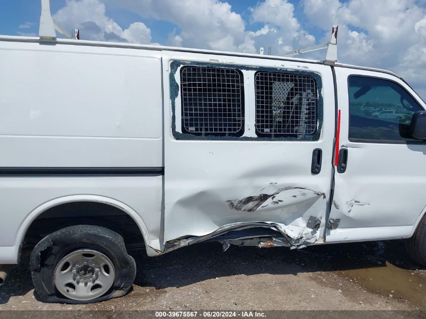 2015 Chevrolet Express 2500 Work Van VIN: 1GCWGFCF8F1157240 Lot: 39675567