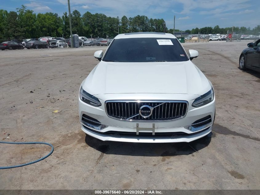 2017 Volvo S90 T6 Inscription VIN: YV1A22MLXH1000957 Lot: 39675640