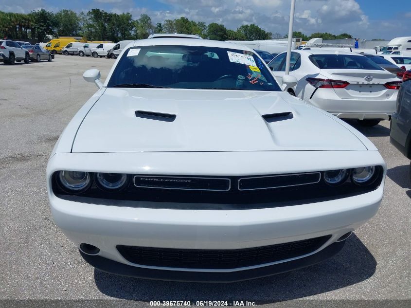 2022 Dodge Challenger Sxt VIN: 2C3CDZAG0NH242263 Lot: 39675740