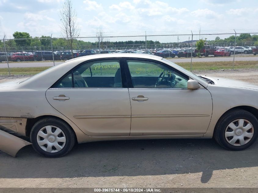 2004 Toyota Camry Le VIN: 4T1BE32KX4U900330 Lot: 39675744