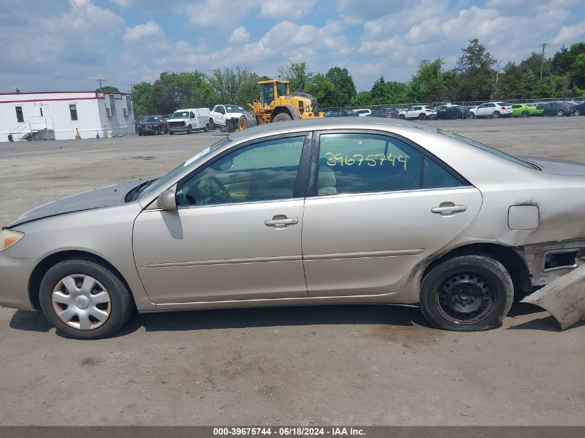 2004 Toyota Camry Le VIN: 4T1BE32KX4U900330 Lot: 39675744
