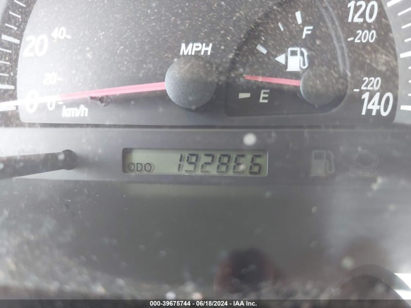 2004 Toyota Camry Le VIN: 4T1BE32KX4U900330 Lot: 39675744