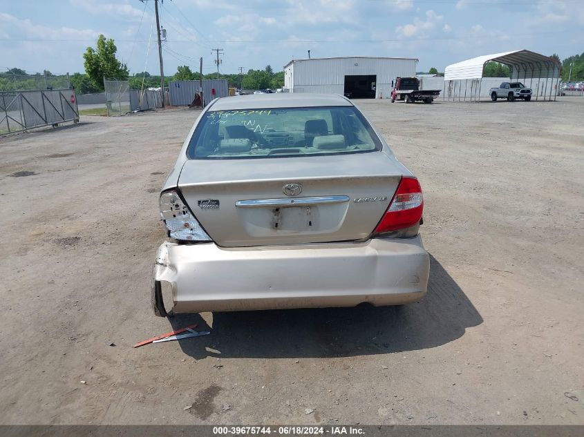 2004 Toyota Camry Le VIN: 4T1BE32KX4U900330 Lot: 39675744