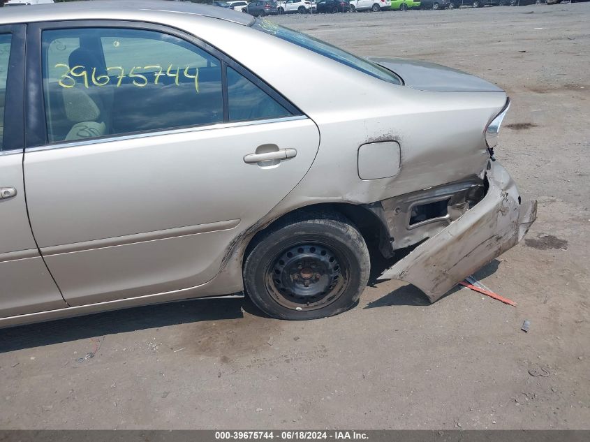 2004 Toyota Camry Le VIN: 4T1BE32KX4U900330 Lot: 39675744