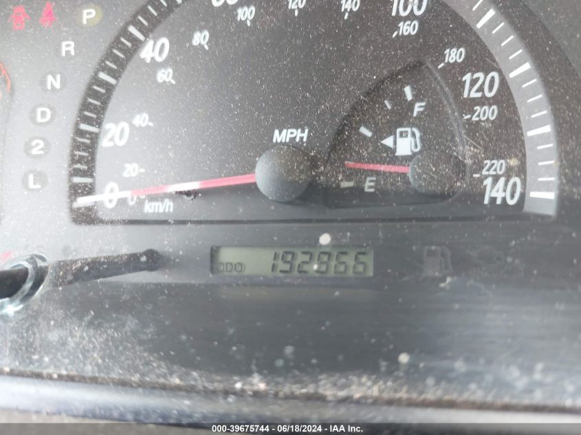 2004 Toyota Camry Le VIN: 4T1BE32KX4U900330 Lot: 39675744