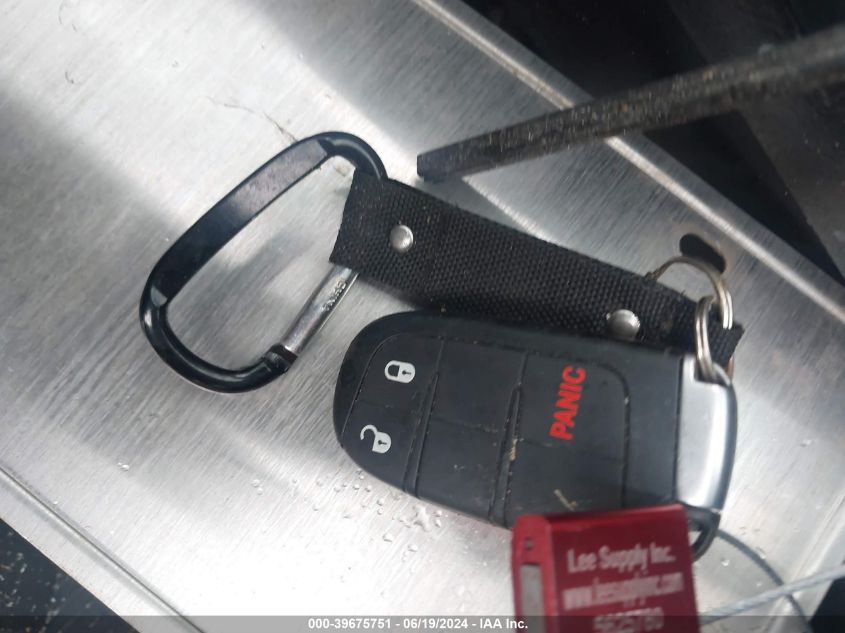 2018 Dodge Journey Se VIN: 3C4PDCAB1JT490439 Lot: 39675751