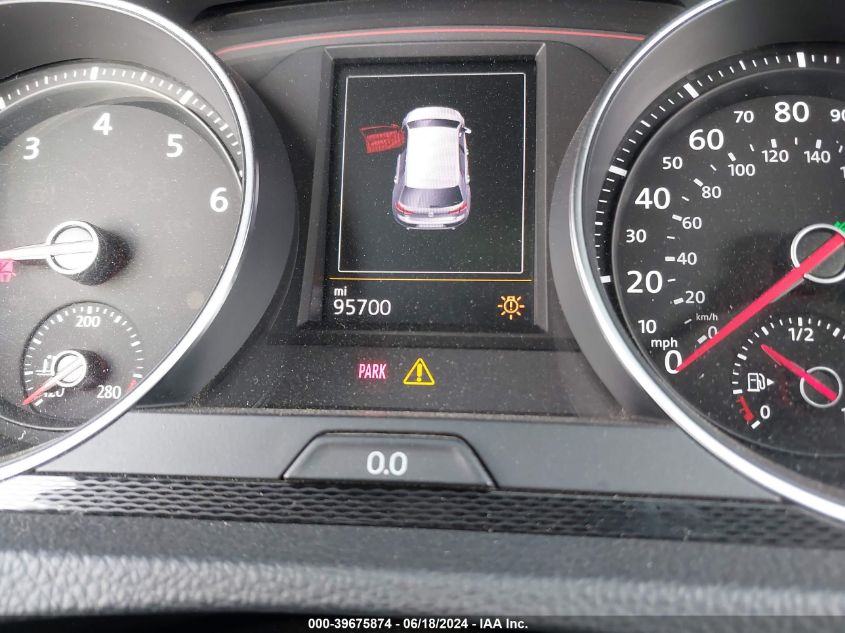 2015 VOLKSWAGEN GOLF GTI 2.0T S 4-DOOR - 3VW4T7AUXFM046425