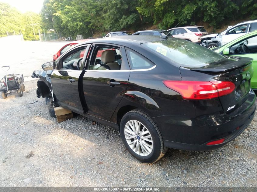 1FADP3J27JL323563 2018 Ford Focus Titanium