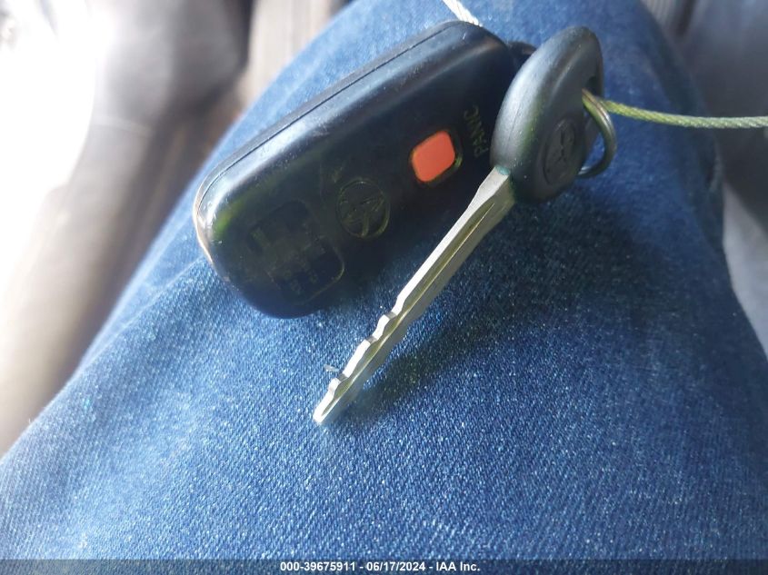 2004 Toyota Rav4 VIN: JTEGD20V840014904 Lot: 39675911