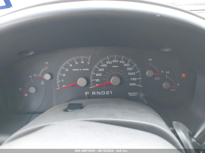 2004 Ford Expedition Xlt VIN: 1FMRU15W94LA79716 Lot: 39675929