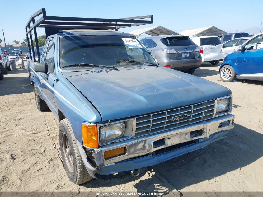 1985 Toyota Pickup Xtracab Rn56 Sr5 VIN: JT4RN56S3F0086119 Lot: 39675980