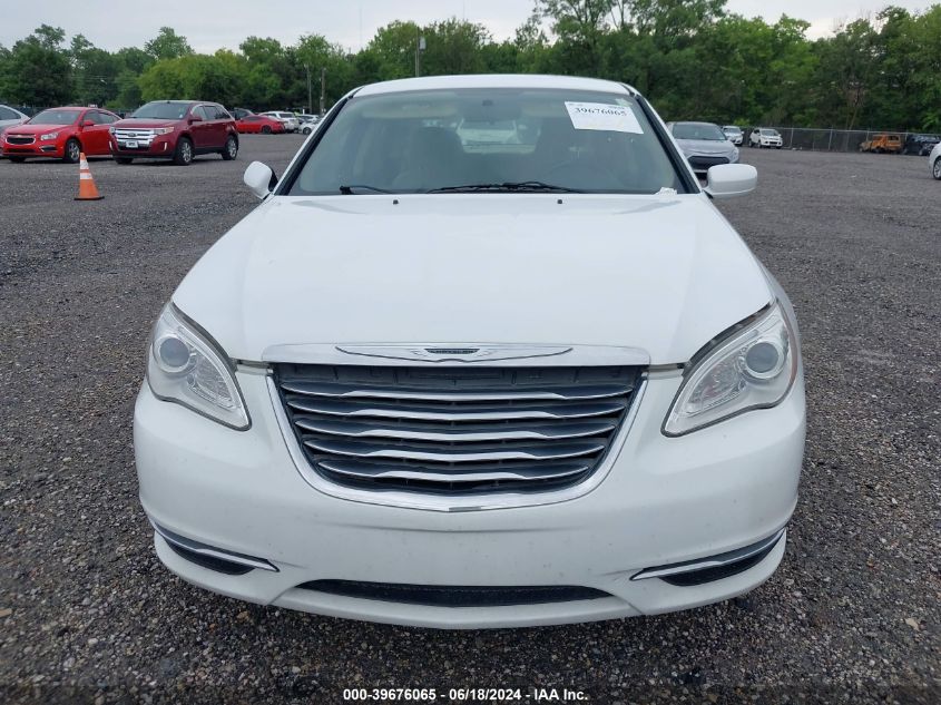 2013 Chrysler 200 Touring VIN: 1C3CCBBB4DN672882 Lot: 39676065