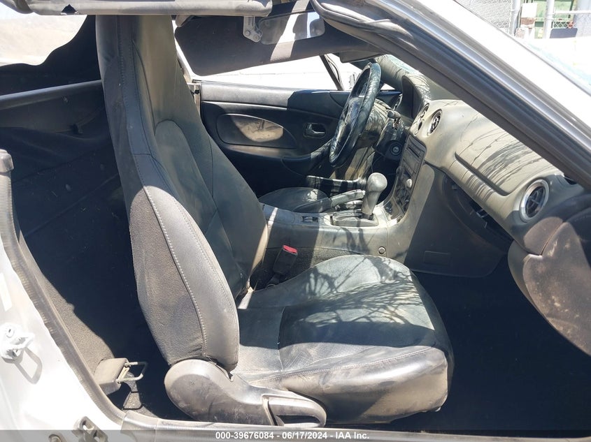 2003 Mazda Mx-5 Miata Cloth/Ls/Se/Shinsen VIN: JM1NB353X30311184 Lot: 39676084