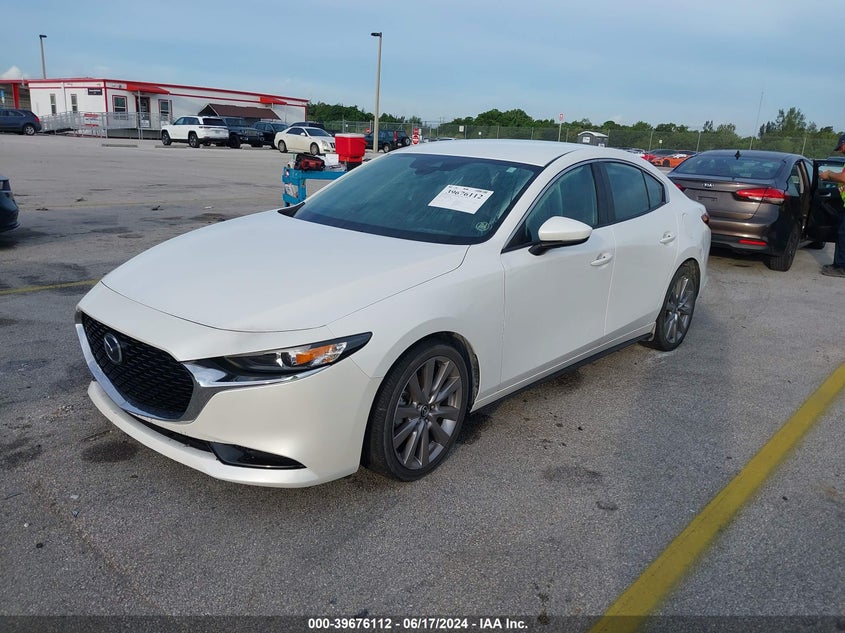 VIN 3MZBPADLXLM126895 2020 MAZDA MAZDA3 PREFERRED PACKAGE