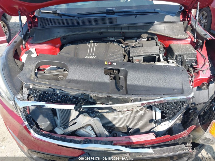 2017 Kia Sorento 3.3L Ex VIN: 5XYPH4A58HG320231 Lot: 39676176