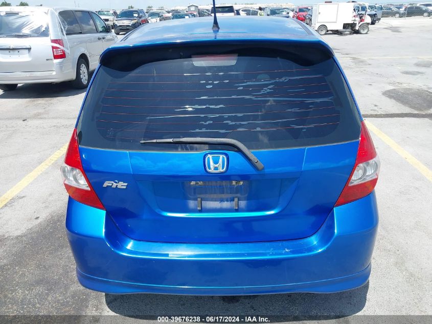 2008 Honda Fit Sport VIN: JHMGD38688S018970 Lot: 39676238